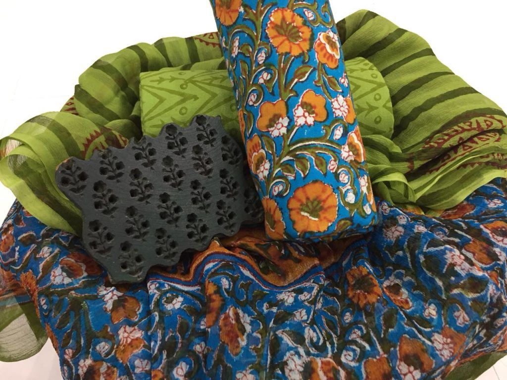 Ladies azure rapid floral print cotton suit set with pure chiffon dupatta