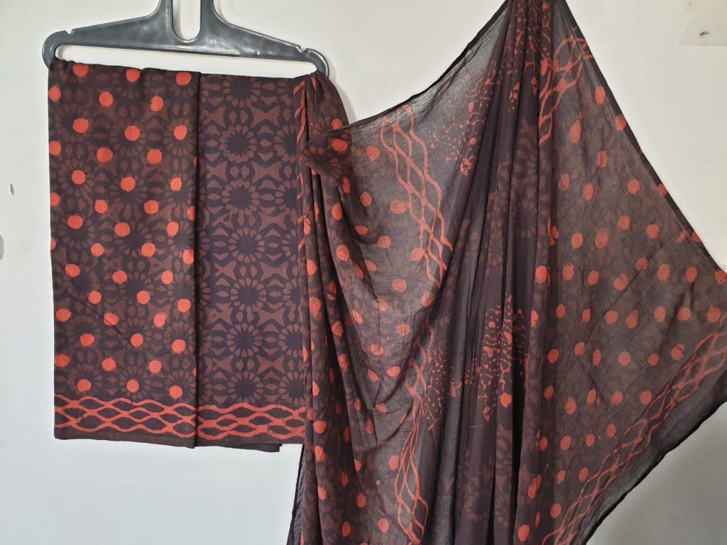 Maroon discharge bagru print cotton salwar kameez set with cotton mulmul dupatta
