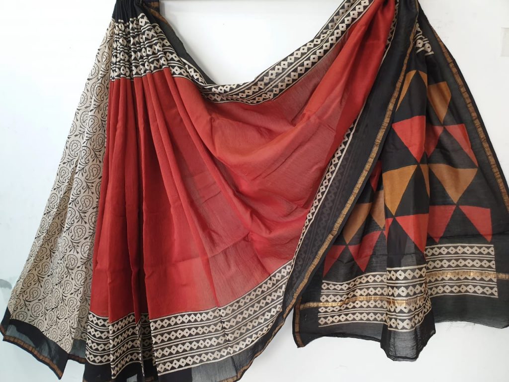 Red bagru triangle print party wear chanderi silk saree with blouse piece