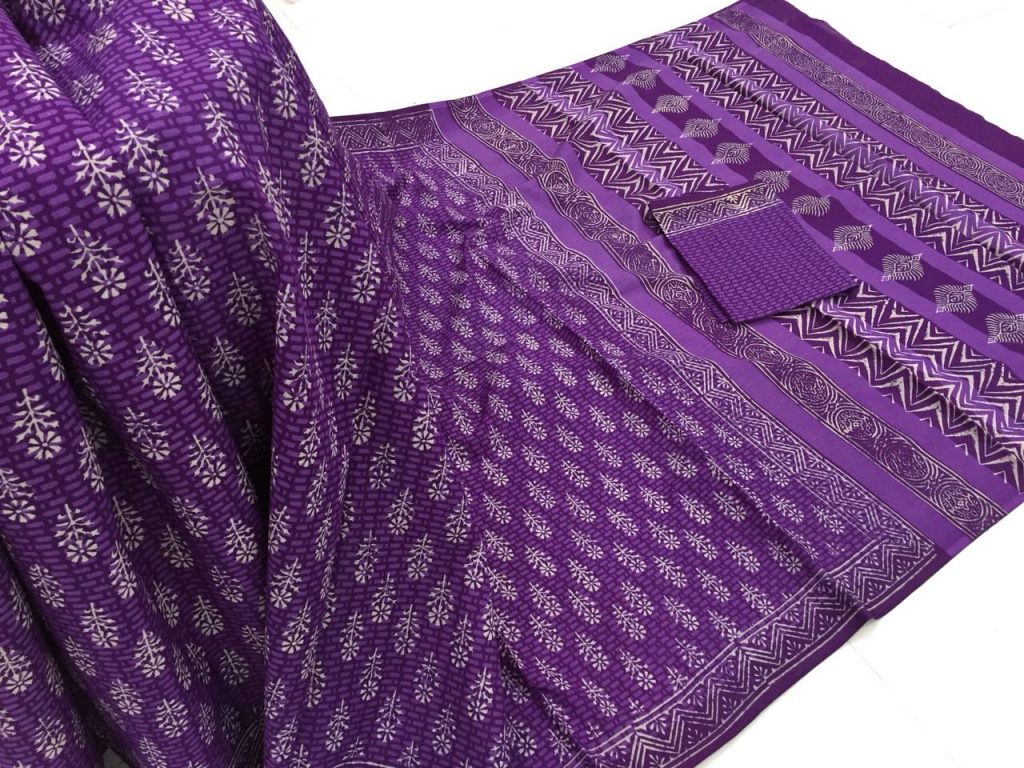 Discharge purple casual wear booty bagru print cotton sarees with blouse piece