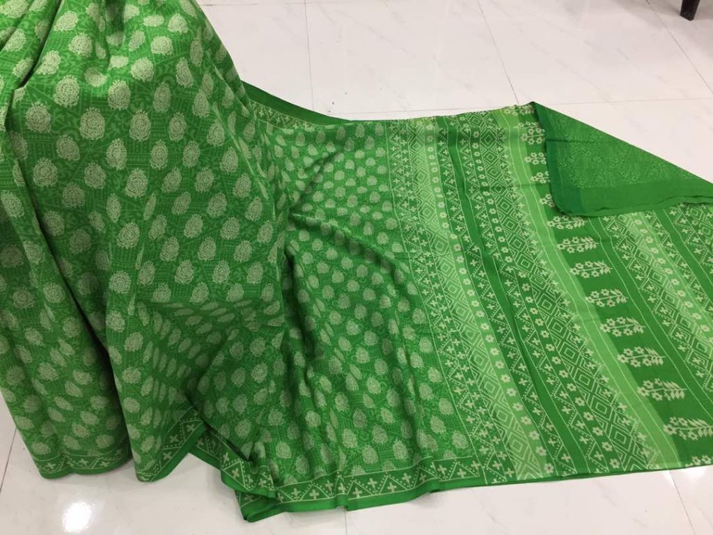 Discharge emerald regular wear booty bagru print cotton sarees with blouse piece
