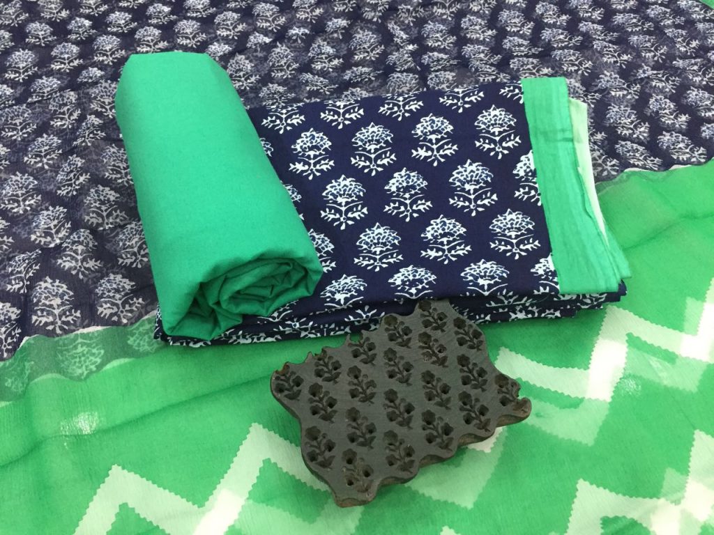 Ladies prussian blue spring green bagru print cotton suit set with chiffon chunni