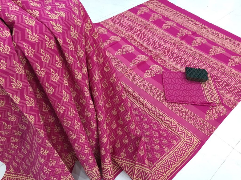 Traditional rose casual wear bagru print cotton sarees with blouse piece