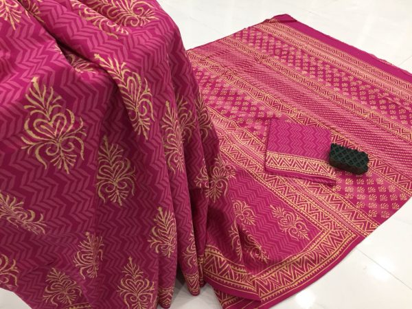 Ladies cerise regular wear bagru print cotton sarees with blouse piece