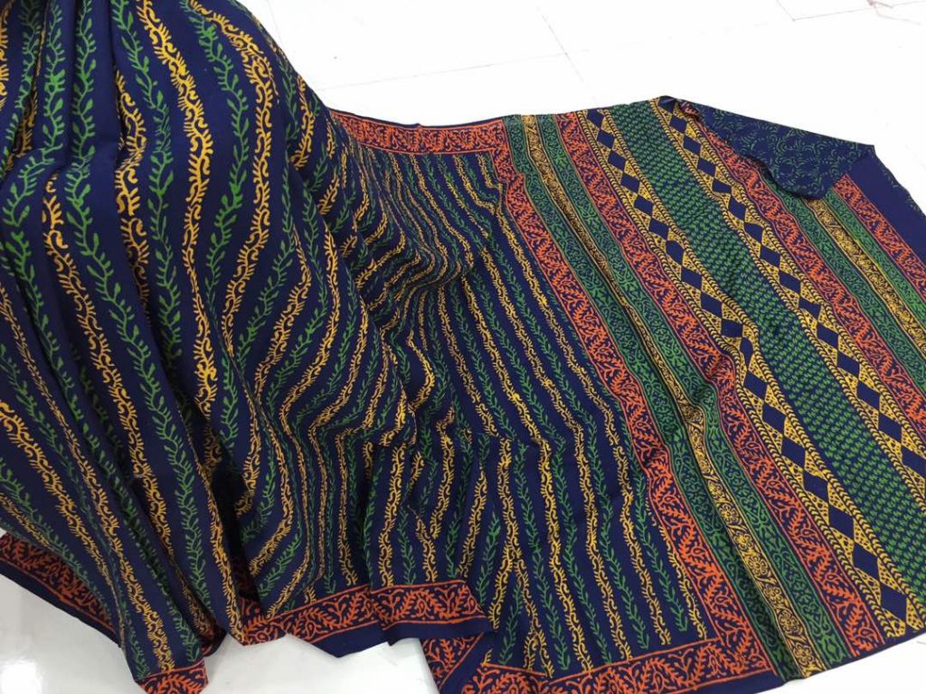 Indigo casual wear bagru print cotton sarees with blouse piece