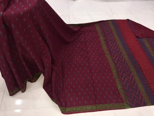 Maroon daily wear bagru print cotton sarees with blouse piece