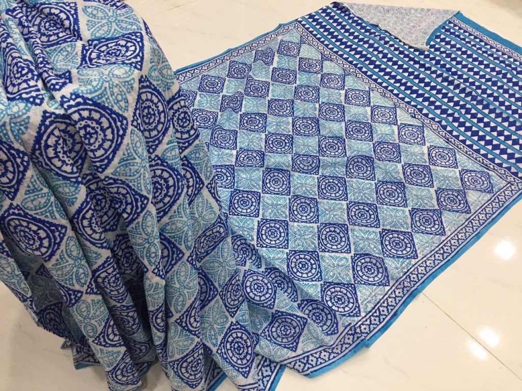 White blue regular wear bagru print cotton sarees with blouse piece