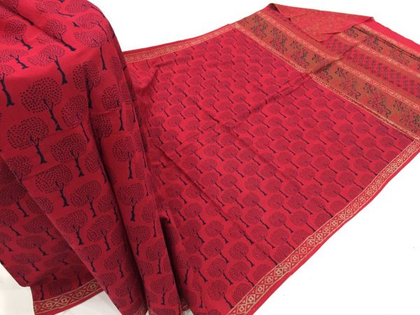 Red regular wear tree bagru print cotton sarees with blouse piece