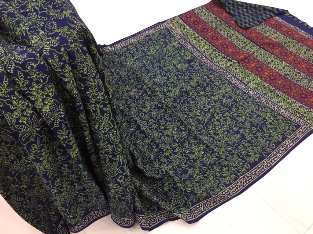 Natural navy blue daily wear floral bagru print cotton sarees with blouse piece