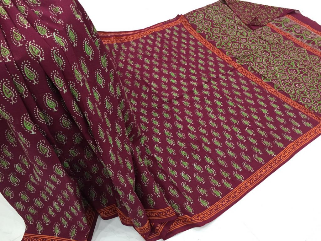 Natural burgundy daily wear kerry bagru print cotton sarees with blouse piece