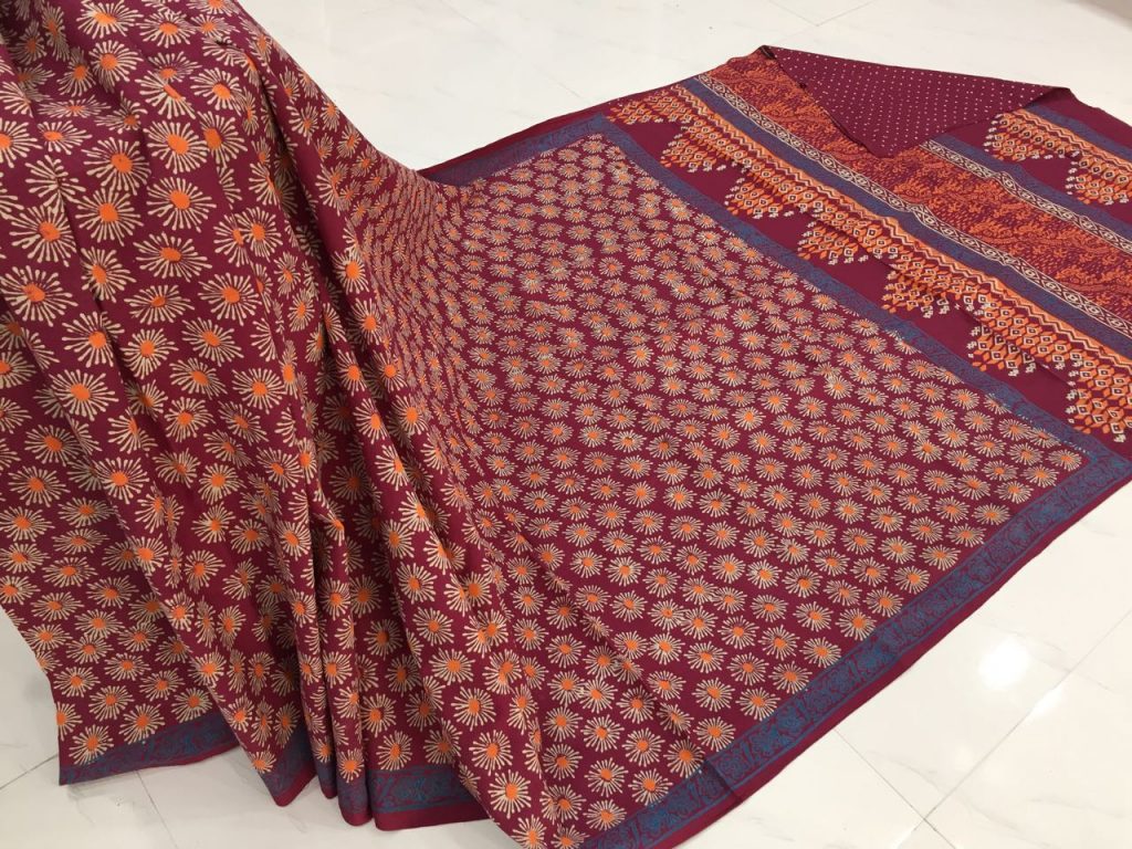 Maroon white casual wear bagru print cotton sarees with blouse piece