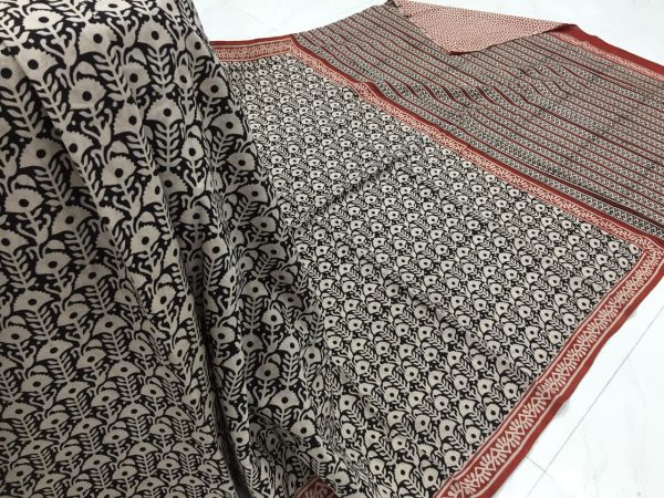 Superior quality black and white regular wear floral bagru print cotton sarees with blouse