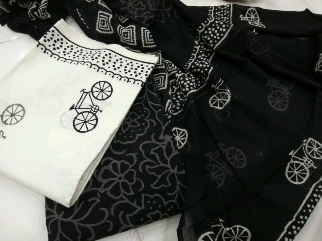 Black and white bagru clycle print casual wear cotton dupatta suit