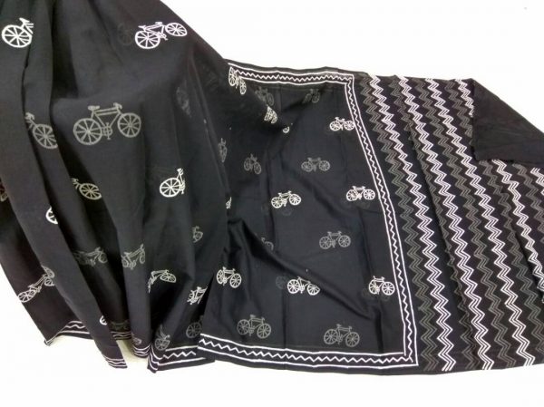 Natural black and white regular wear jaipuri cycle bagru print cotton sarees with blouse