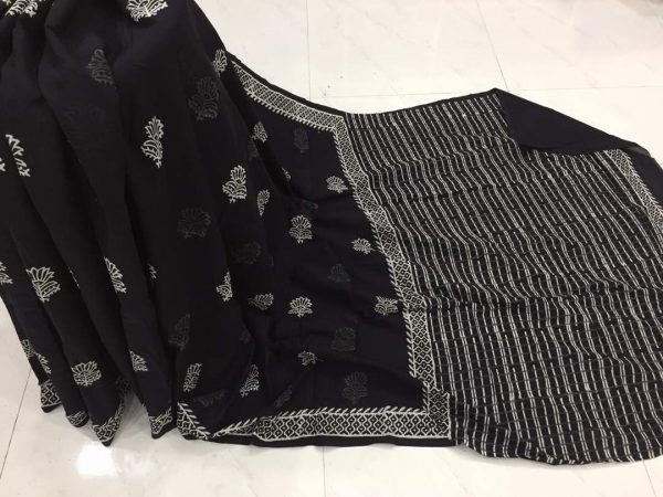 Ladies black and white casual wear jaipuri floral bagru print cotton sarees with blouse