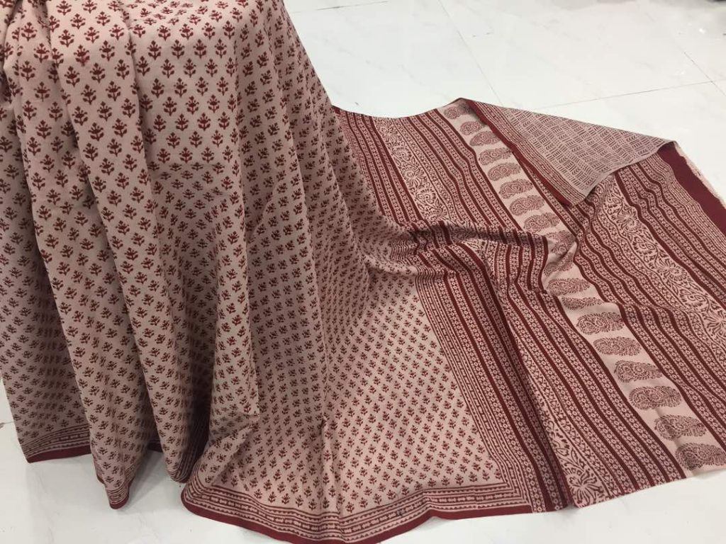 Pink regular wear booty dabu bagru print cotton sarees with blouse piece