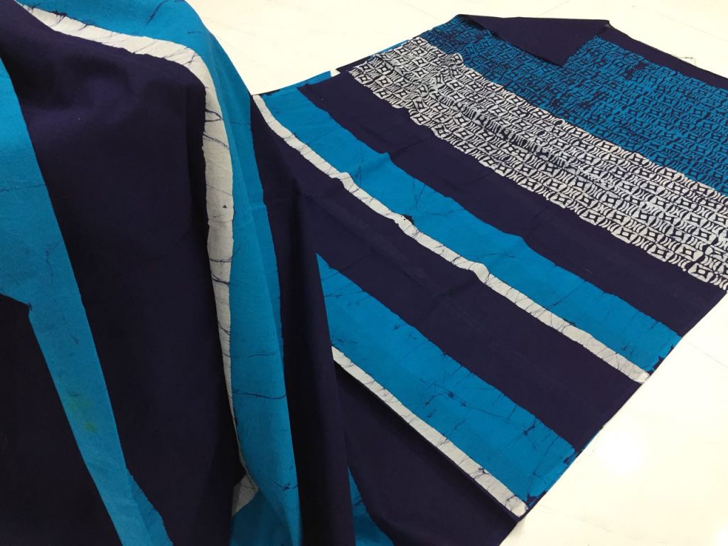 Blue batik print daily wear cotton saree with blouse piece