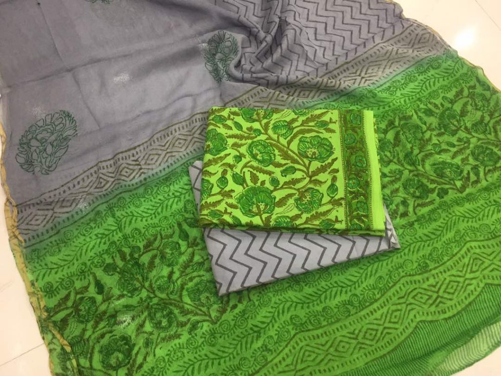 Green floral kalamkari pigment print casual wear zari border pure cotton suit