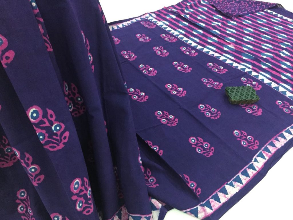 Navy blue mugal print casual wear cotton mulmul saree with blouse piece