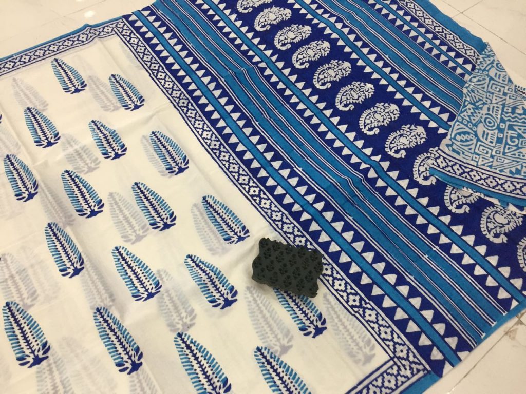 Natural black mugal print regular wear mulmul cotton sarees with blouse piece