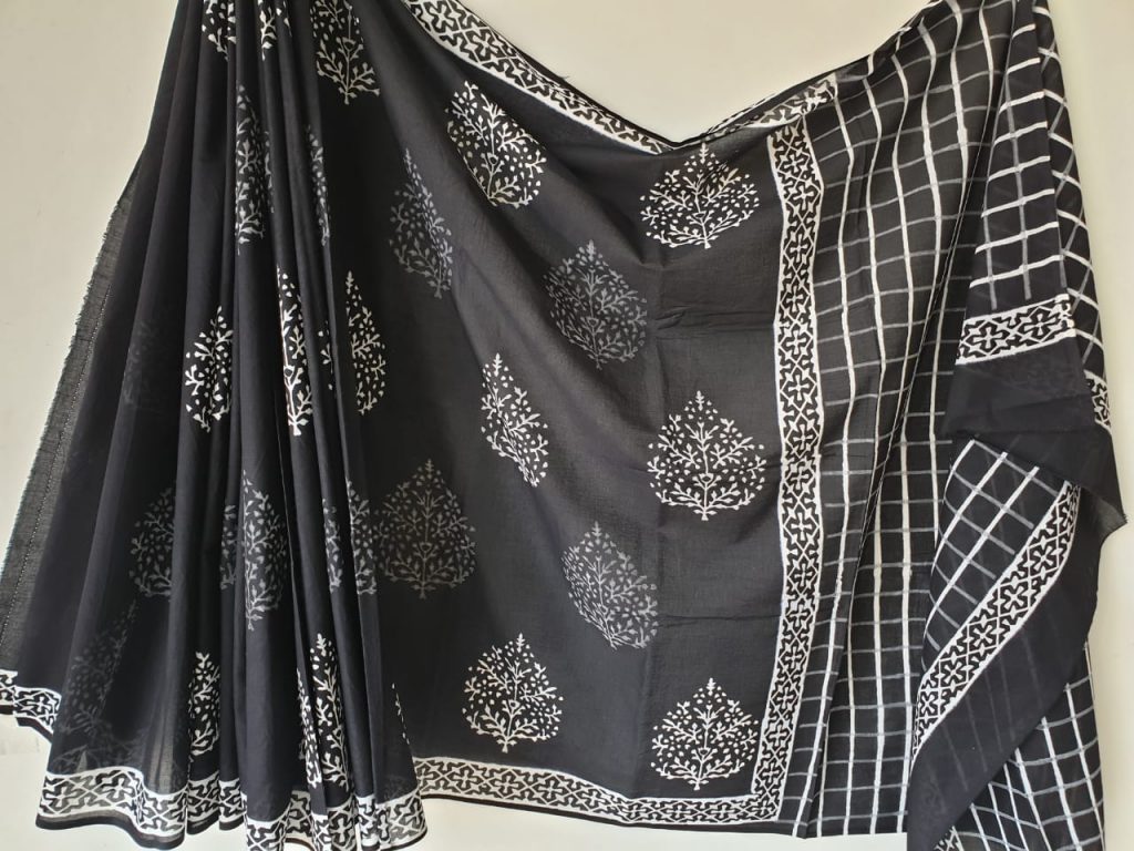 Jaipuri black mugal print regular wear mulmul cotton sarees with blouse piece