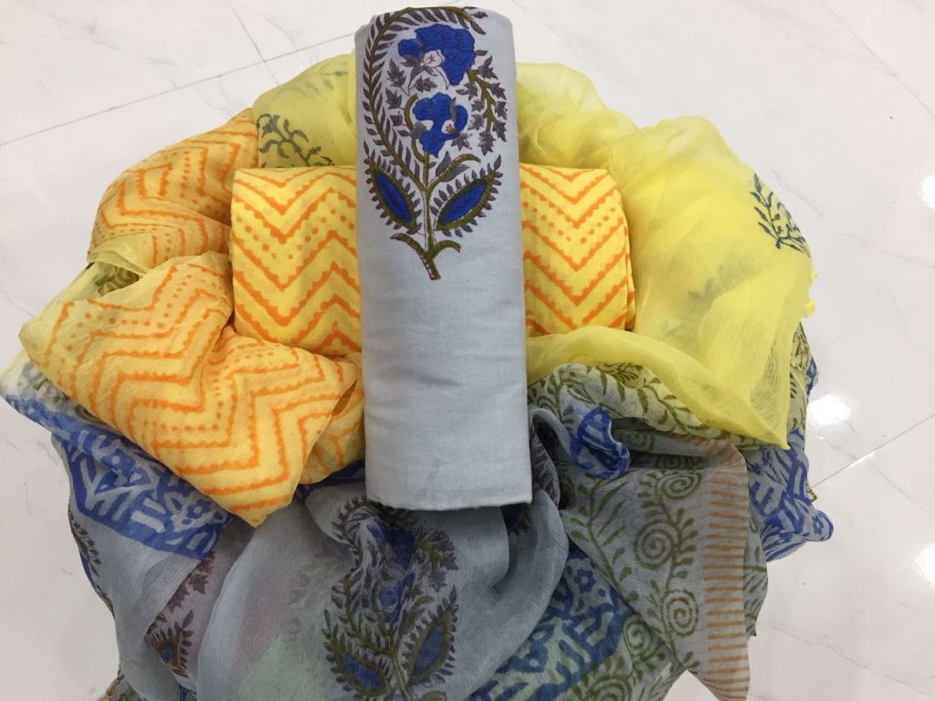 Traditional silver yellow mugal print cotton suit set with chiffon chunni