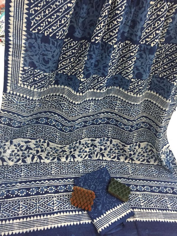 Jaipuri indigo dabu square print regular wear mulmul cotton sarees with blouse piece