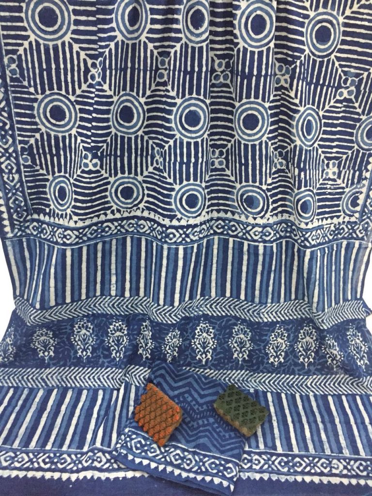 Jaipuri indigo dabu circle print regular wear mulmul cotton sarees with blouse piece