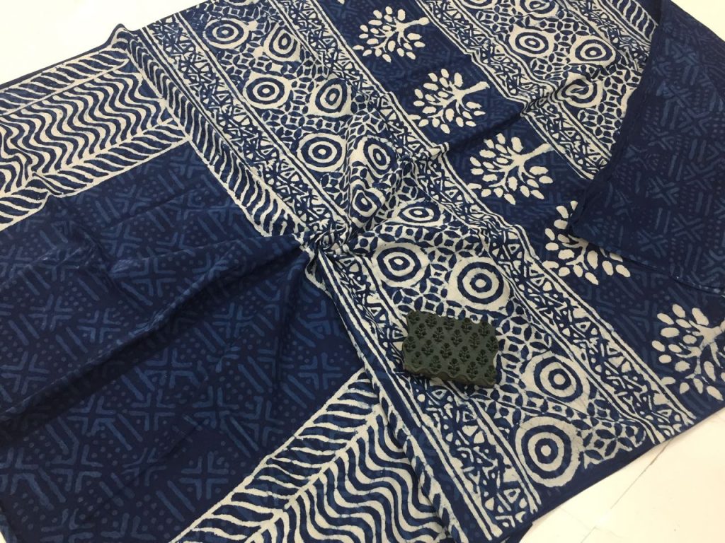 Exclusive indigo dabu tree print regular wear mulmul cotton sarees with blouse piece