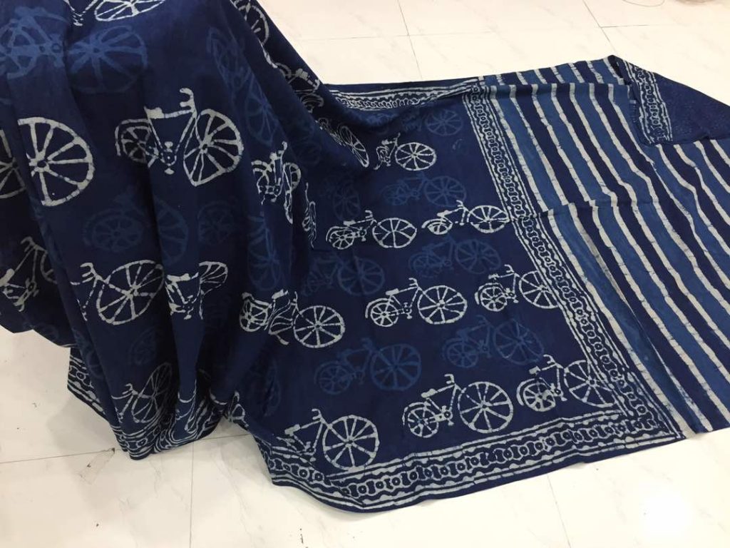 Natural indigo dabu cycle print casual wear cotton mulmul saree with blouse