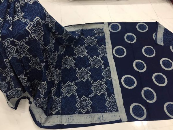 Traditional indigo dabu circle print casual wear cotton mulmul saree with blouse