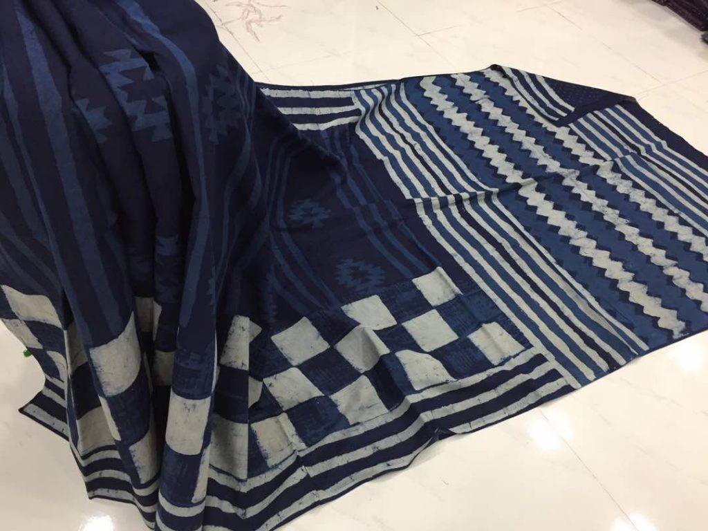 Traditional indigo dabu square print casual wear cotton mulmul saree with blouse