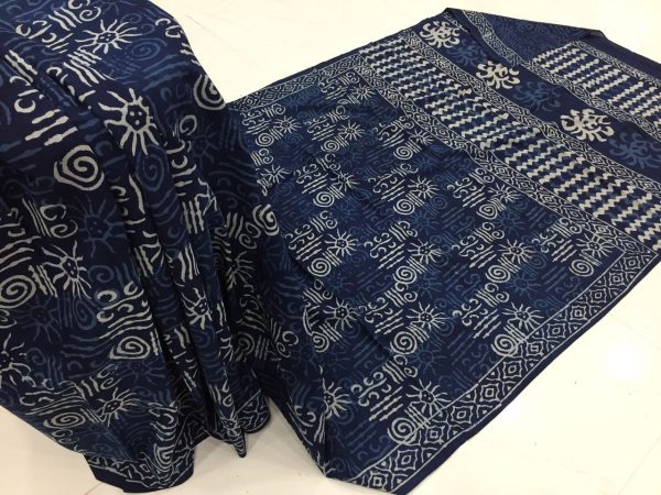 Superior quality indigo dabu zigzag print regular wear cotton mulmul saree with blouse piece