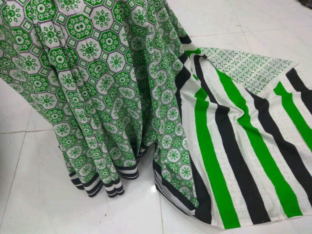 White green pigment print party wear pure cotton mulmul saree with blouse piece