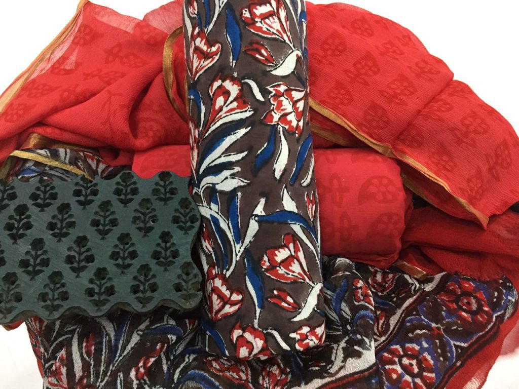 Taupe rapid floral prnit casual wear zari border pure cotton suit set