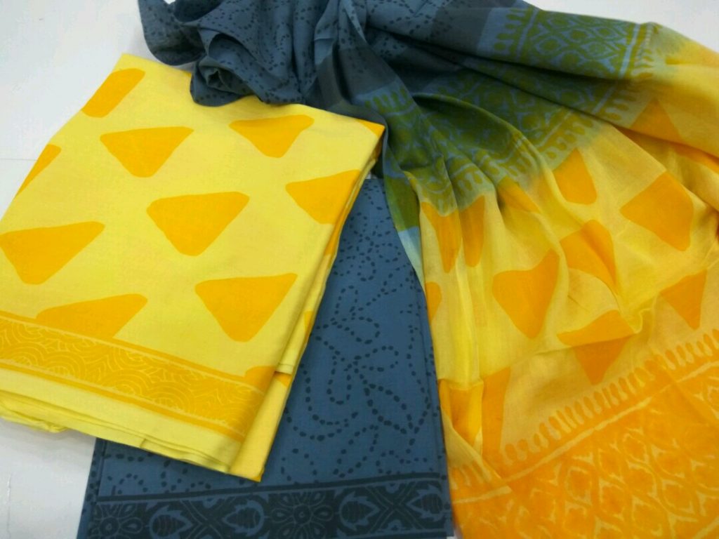 Yellow pigment triangle print regular wear cotton dupatta suit