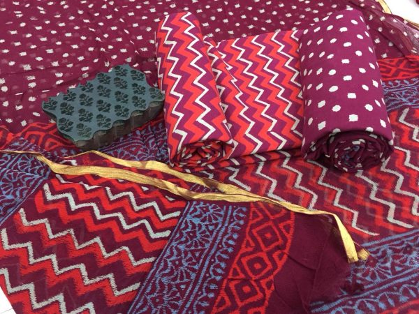 Maroon jaipuri bagru zigzag Print daily wear zari border pure cotton suit