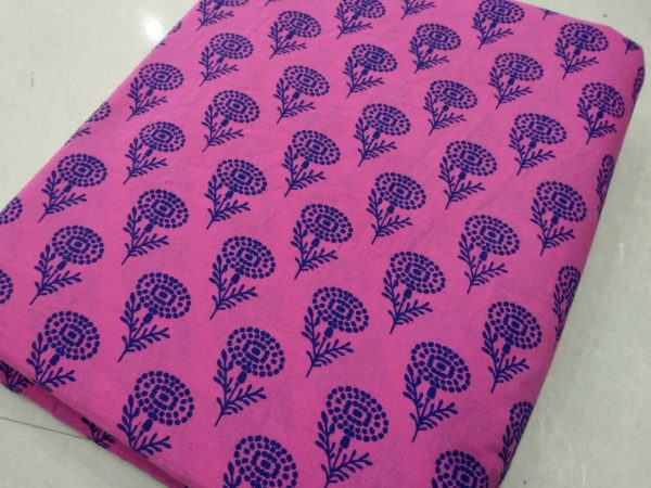 Red pink pigment print cotton running material 