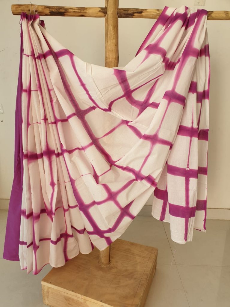 White violet cotton mulmul saree with blouse