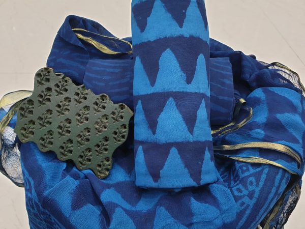 Sapphire bagru print cotton suits with zari border