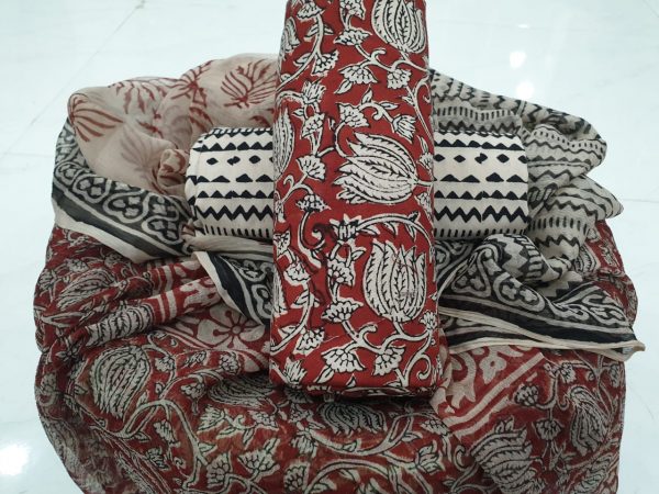 Red kalamkari rapid print cotton chudidar