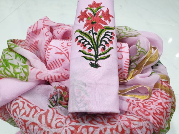 Pink mugal print zari border cotton suit