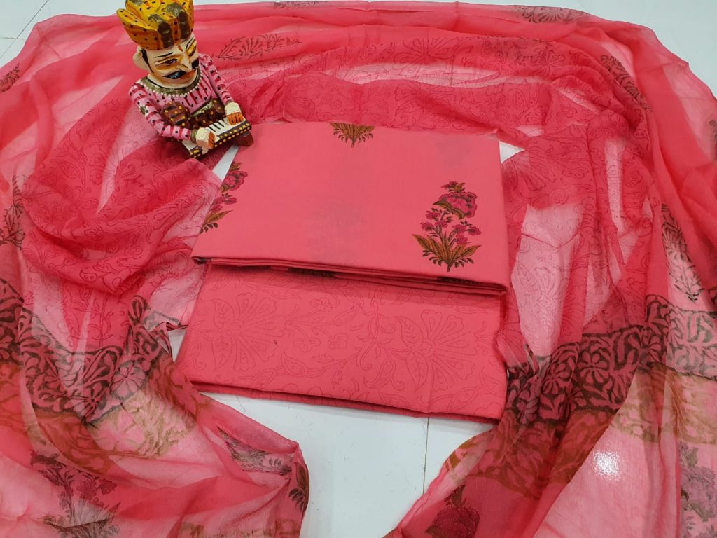 Crimson cotton salwar kameez with chiffon dupatta