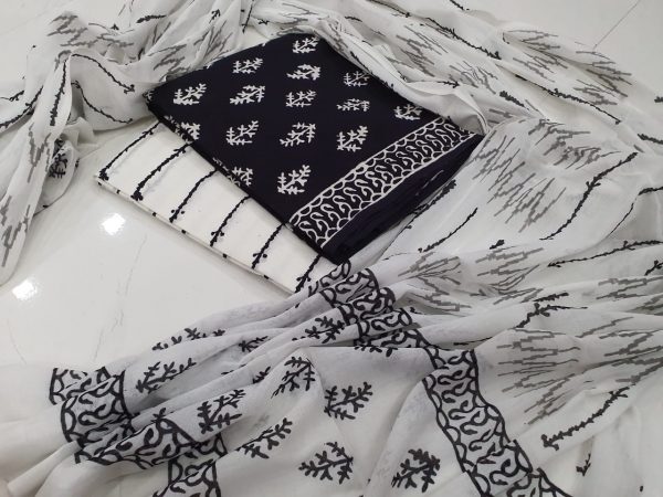Casual wear Black and White Traditional Cotton salwar kameez set with mulmul dupatta
