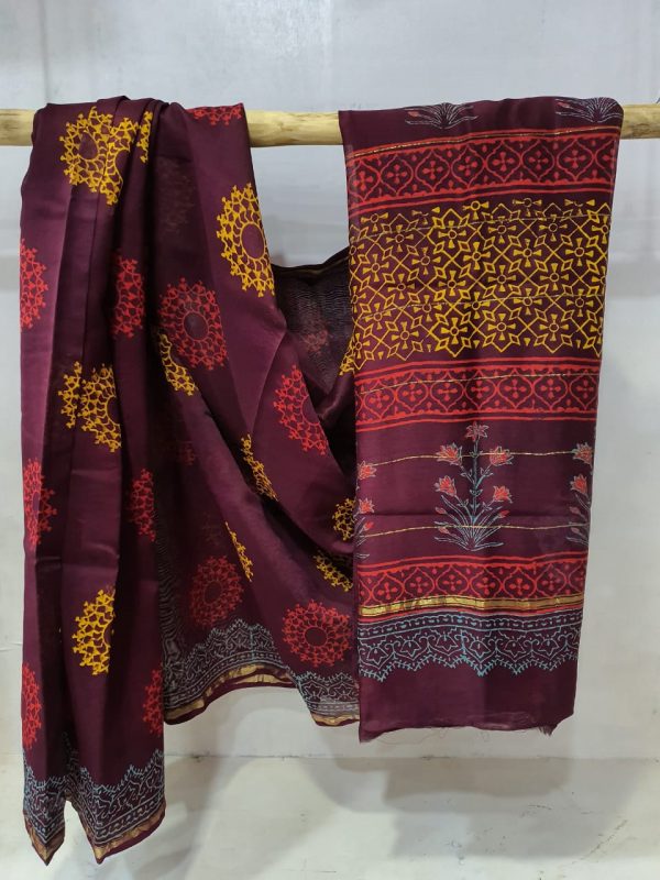 Rouge chanderi Silk saree with blouse
