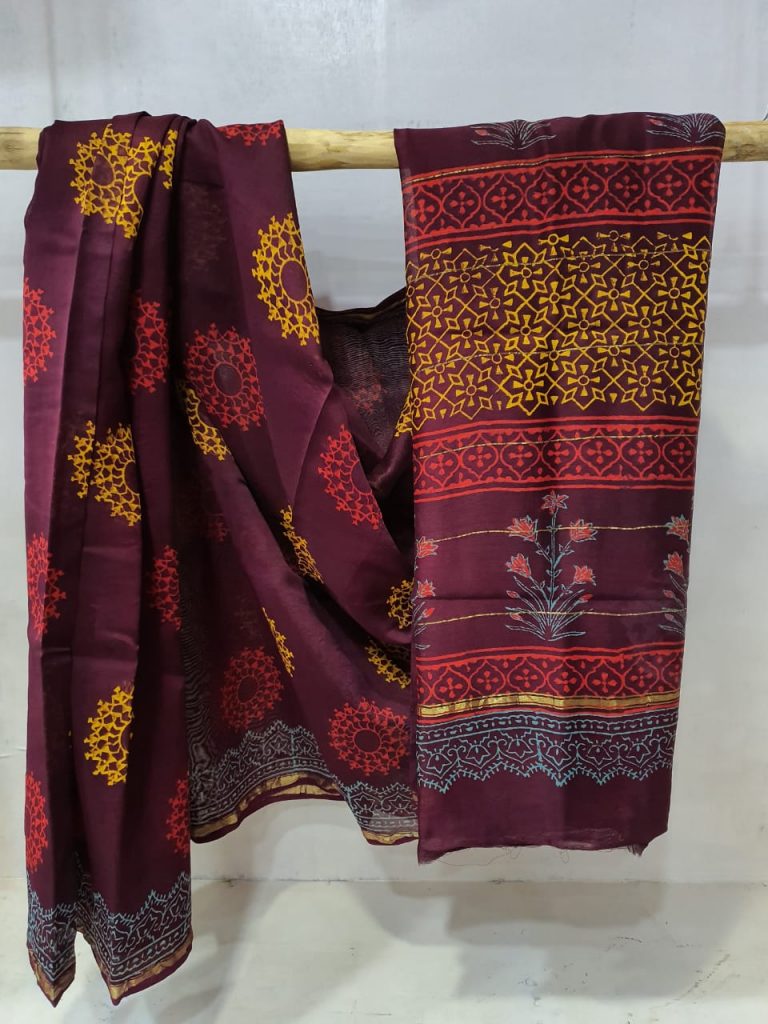 Rouge chanderi Silk saree with blouse