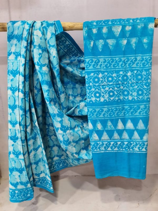 Cyan cotton malmal saree with blouse for ladies