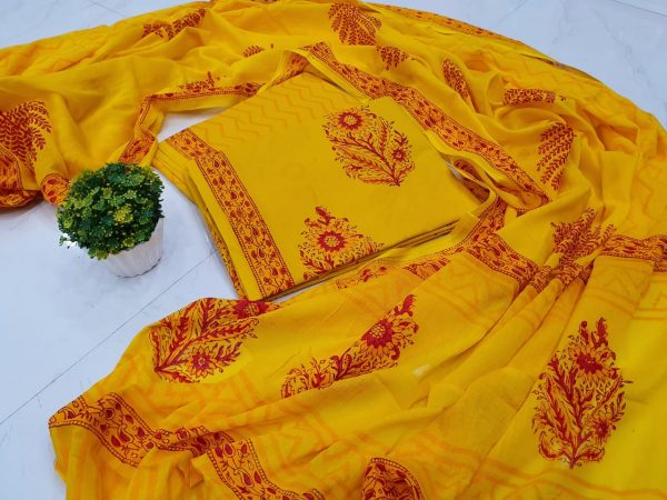 Amber Cotton salwar kameez set with mulmul dupatta suit