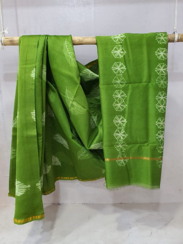 Green chanderi silk saree with blouse for ladies
