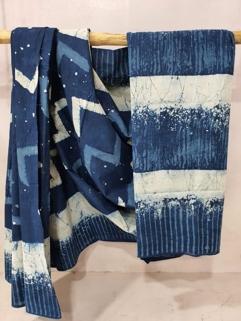 Navy blue And White Cottton mulmul saree With blouse